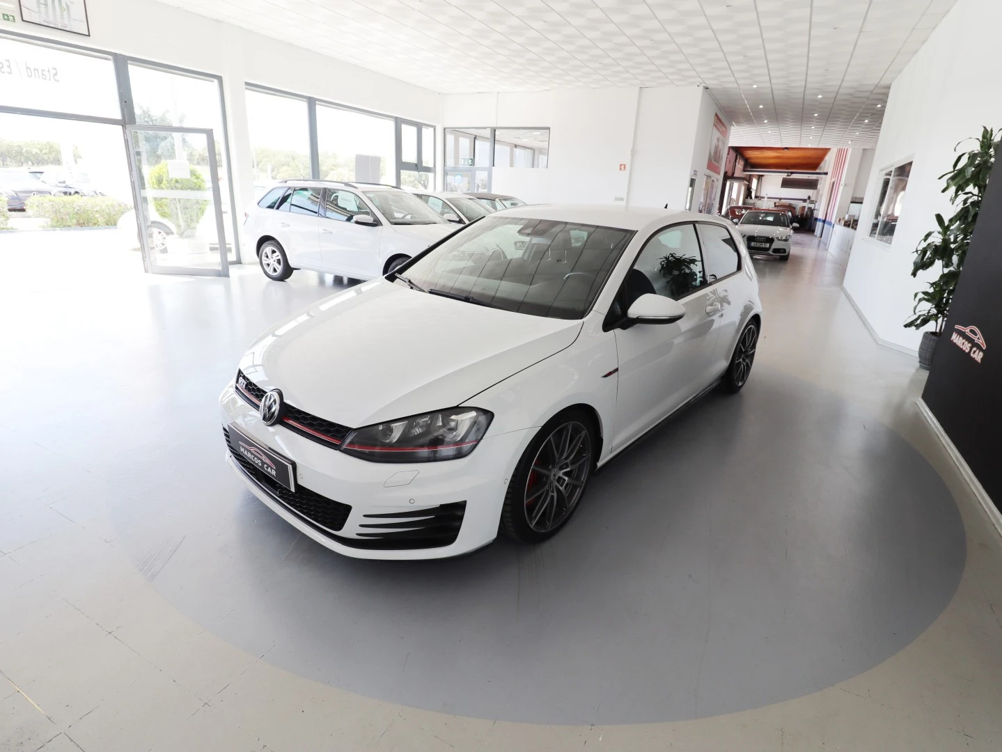VW Golf GTI Performance