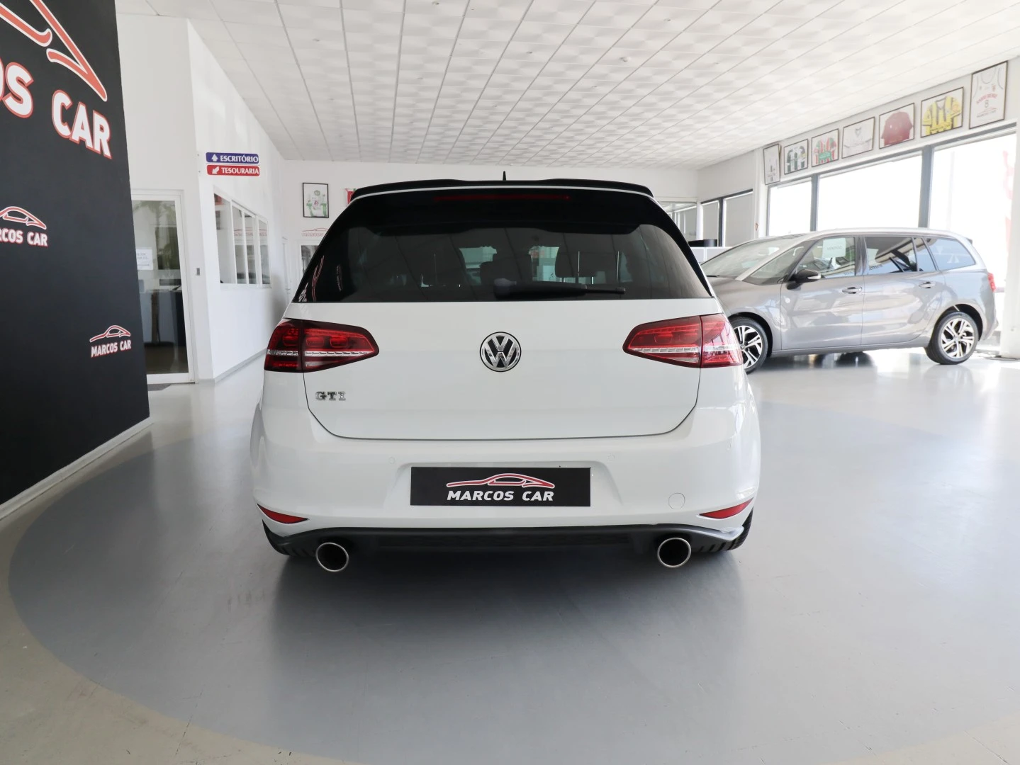 VW Golf GTI Performance