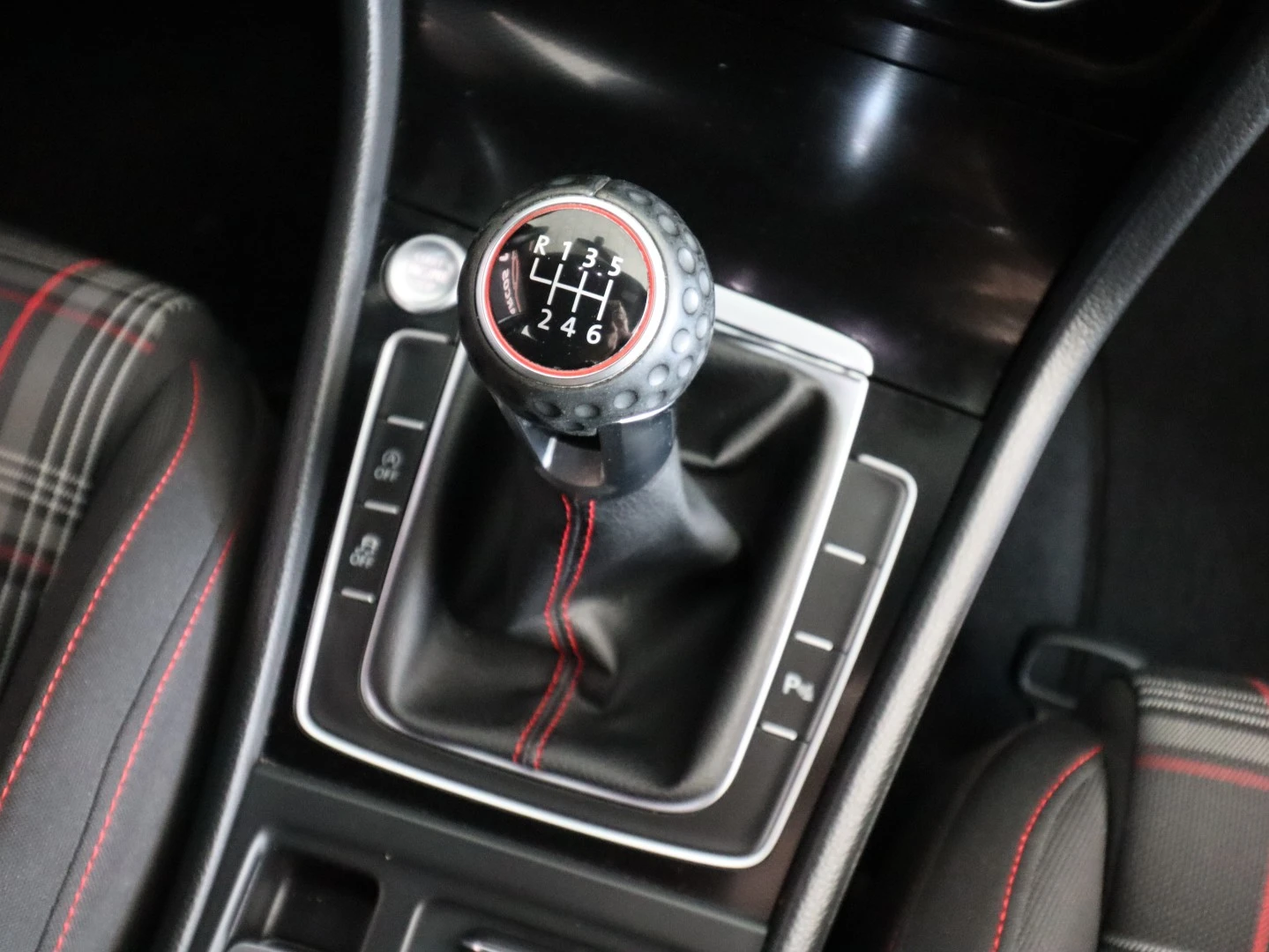 VW Golf 2.0 TSi GTi Performance