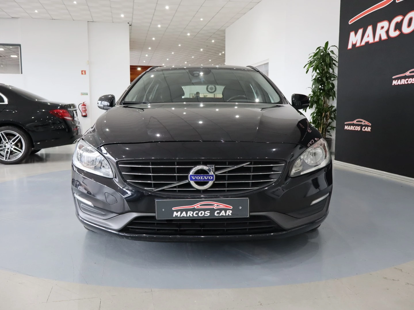 Volvo V60 1.6 D2 Momentum Eco