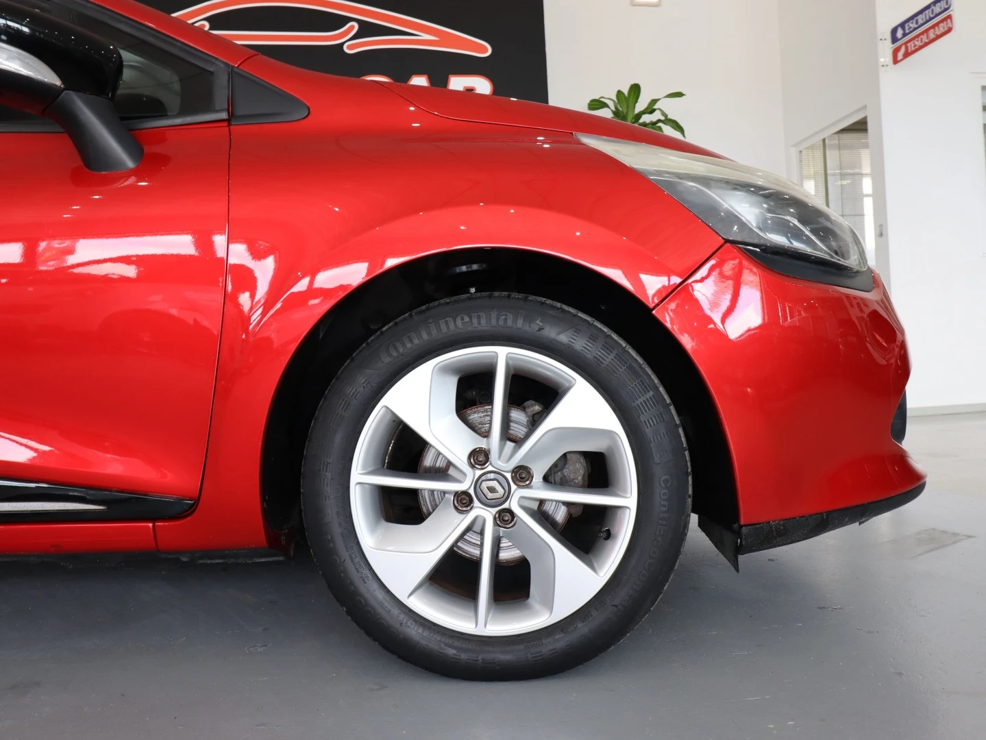 Renault Clio (Energy) TCe 90 Start & Stop LIMITED