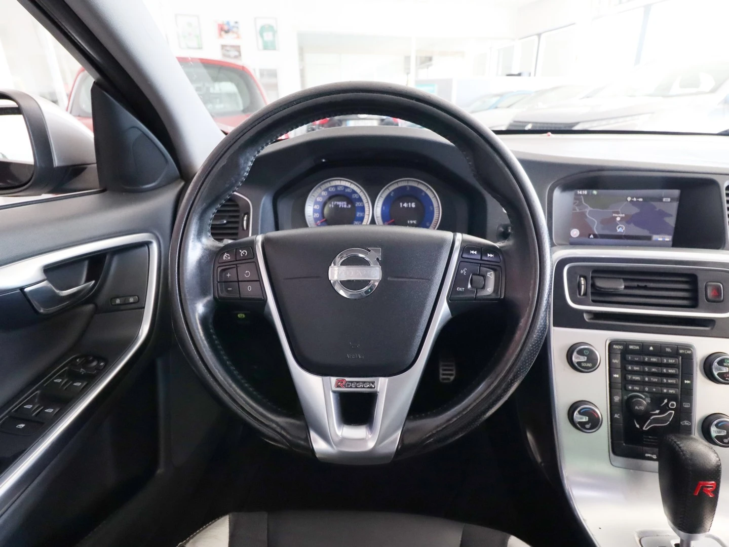 Volvo S60 2.0 D4 R-Design S/S Geartronic