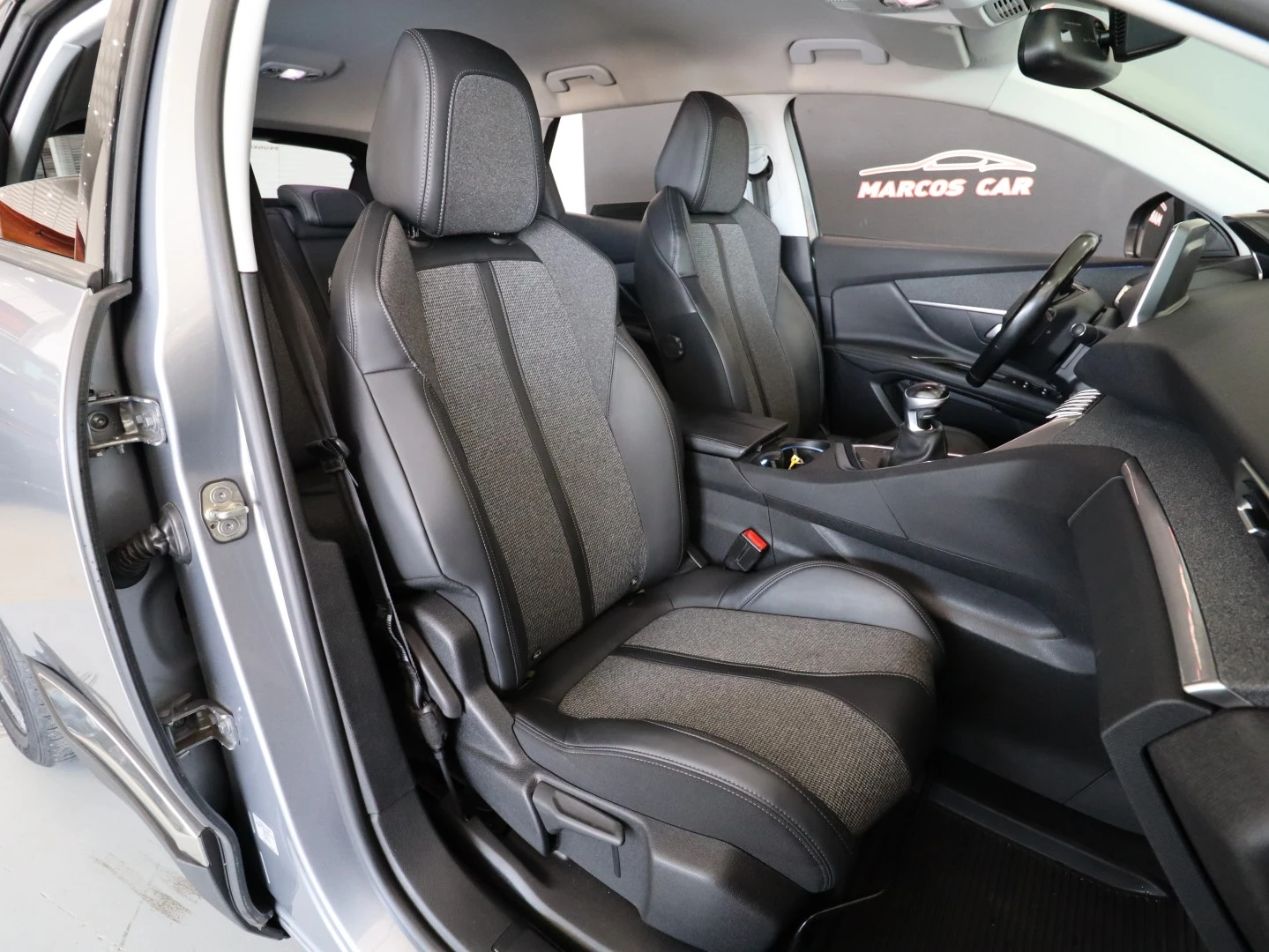 Peugeot 3008 1.5 BlueHDi Allure