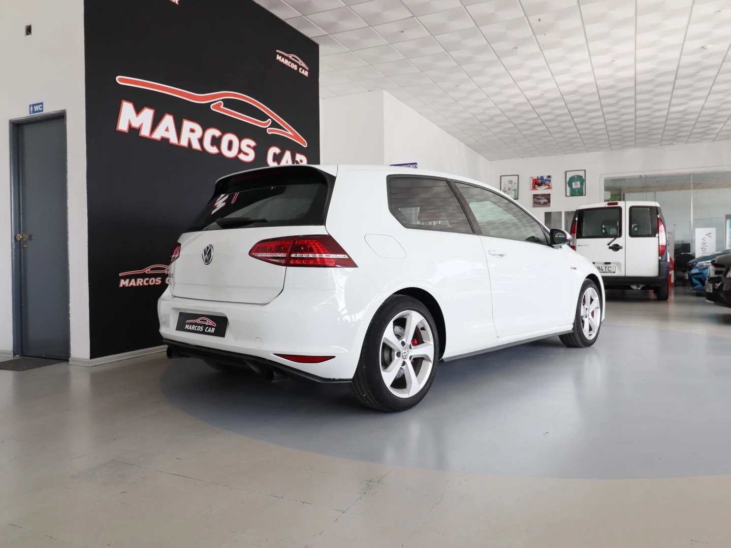 VW Golf 2.0 TSi GTi Performance