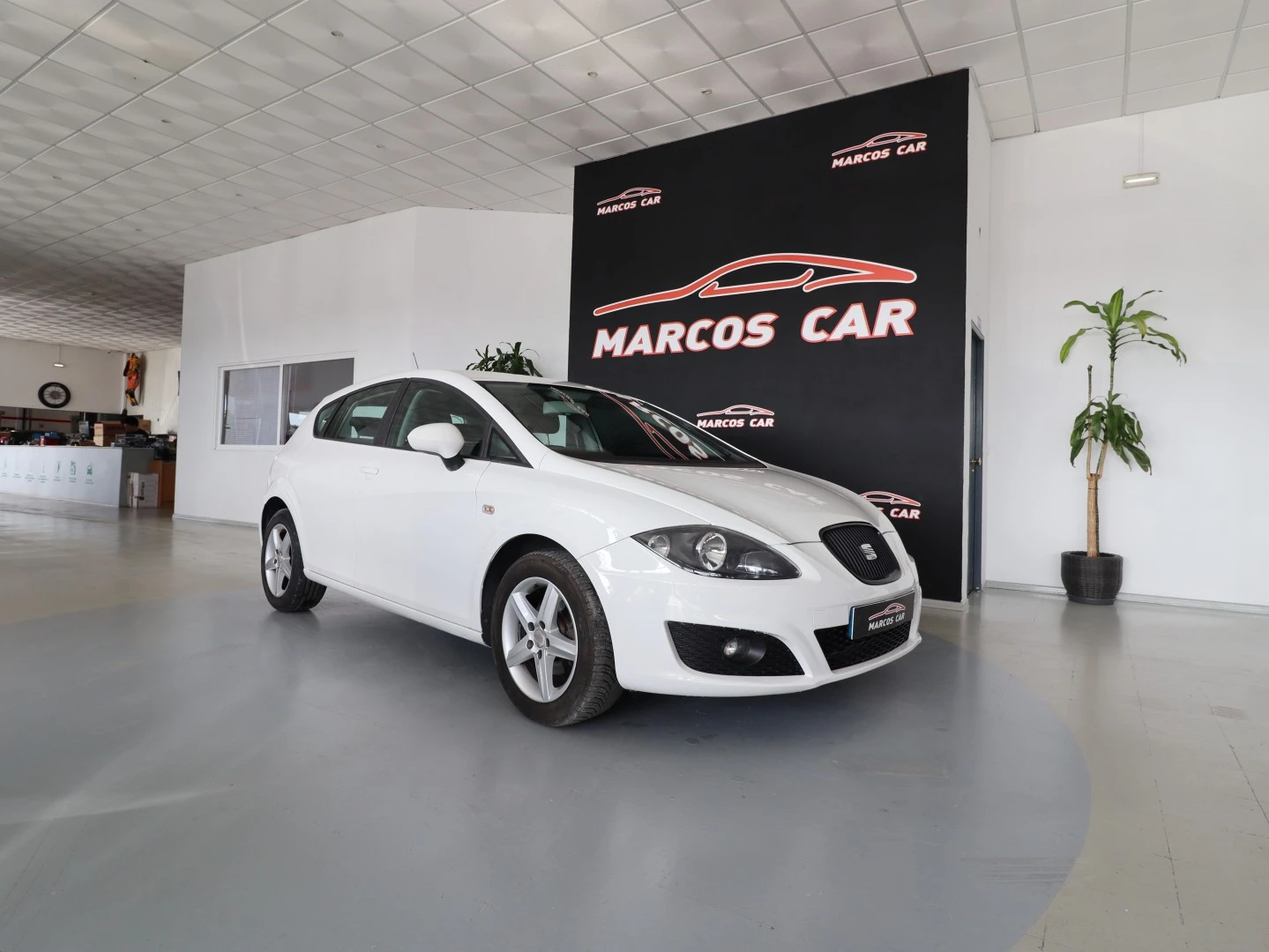 SEAT Leon 1.6 TDI DPF Ecomotive Style