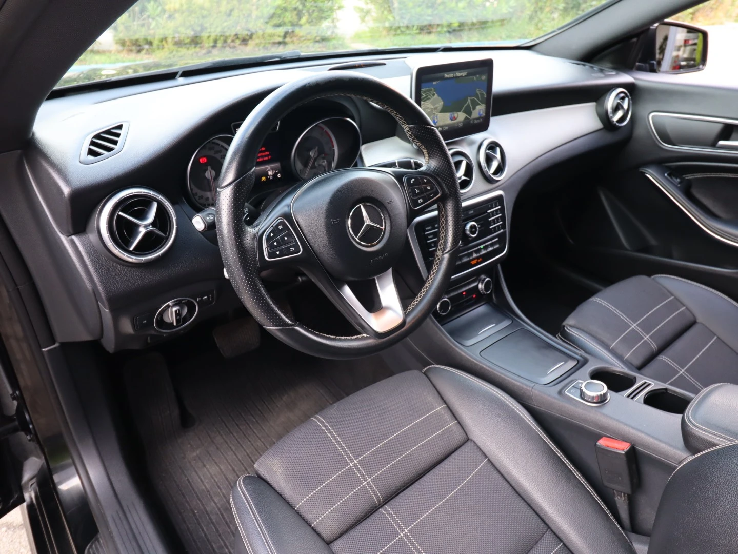 Mercedes-Benz CLA 200 d Shooting Brake Urban Aut.
