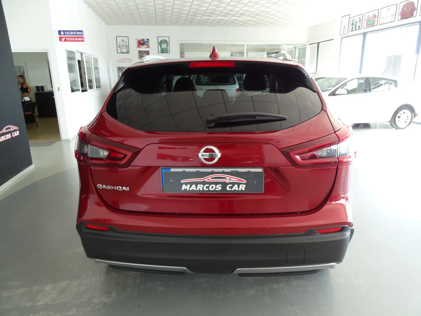 Nissan Qashqai 1.3 DIG-T N-Connecta J18