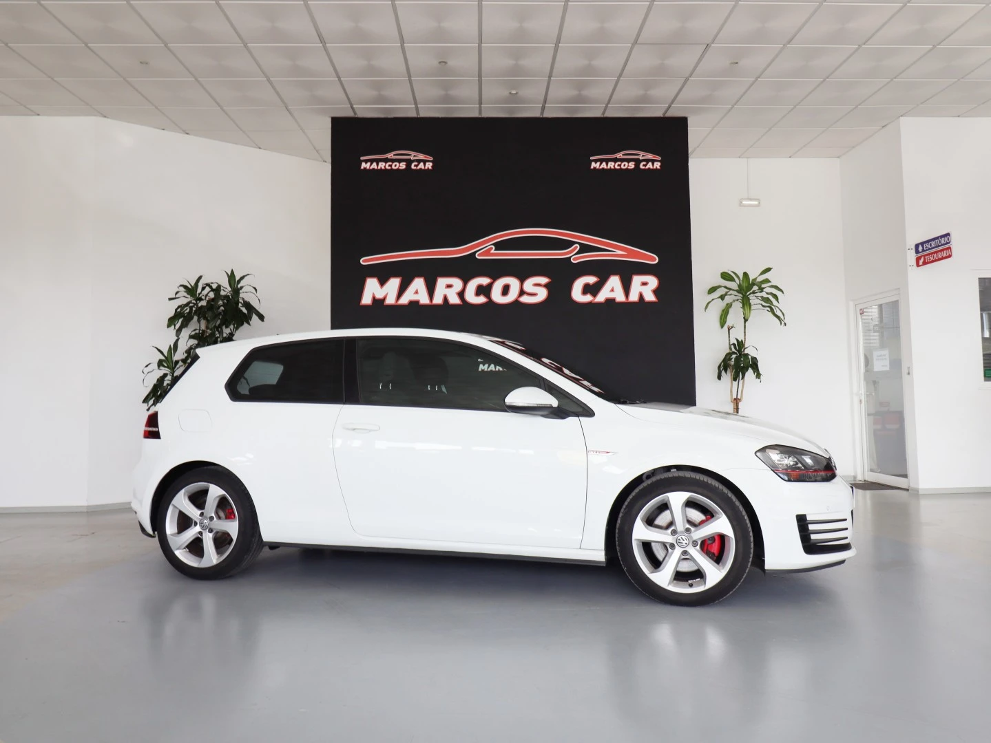 VW Golf 2.0 TSi GTi Performance