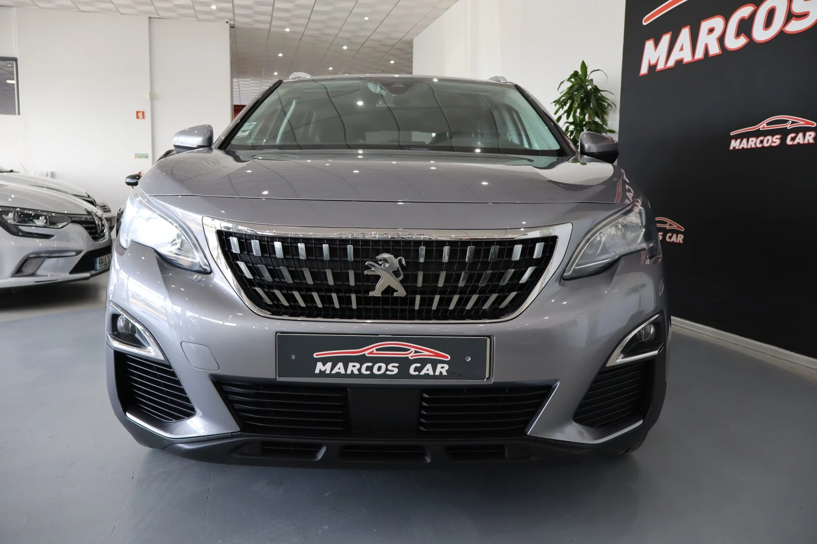 Peugeot 3008 1.5 BlueHDi Active