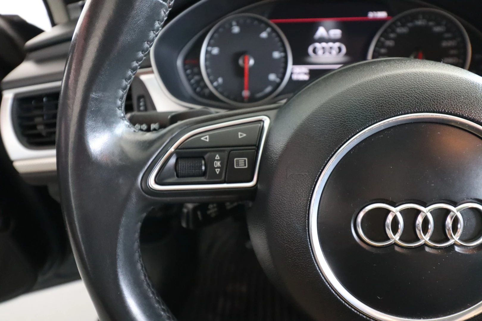 Audi A6 2.0 TDi Advance Multitronic