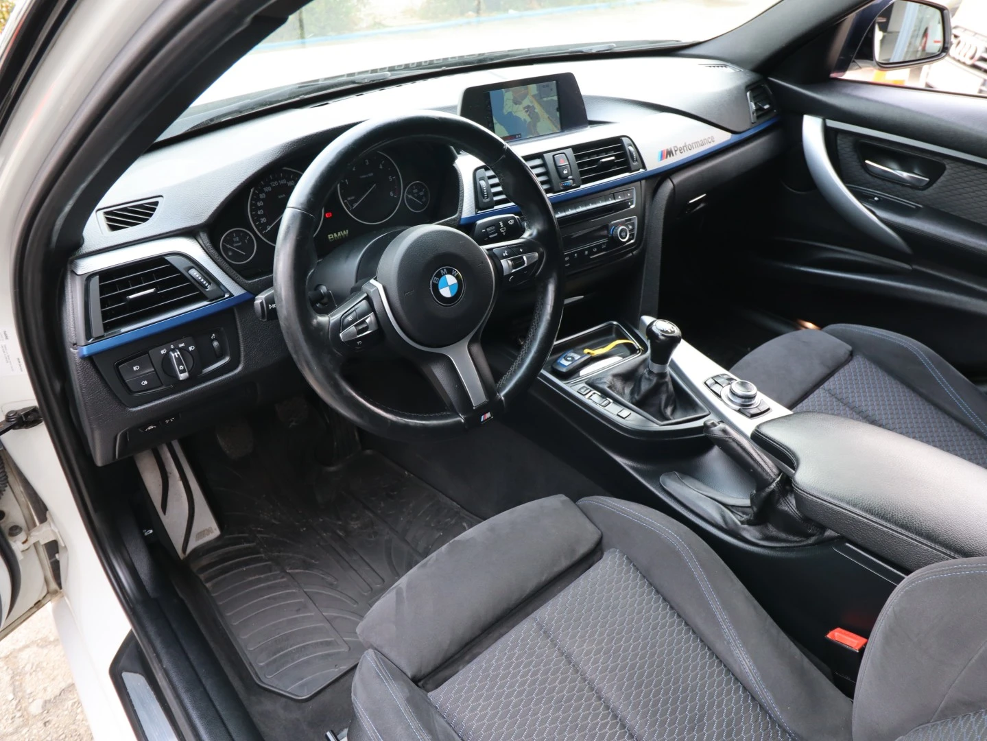 BMW 318 d Pack M