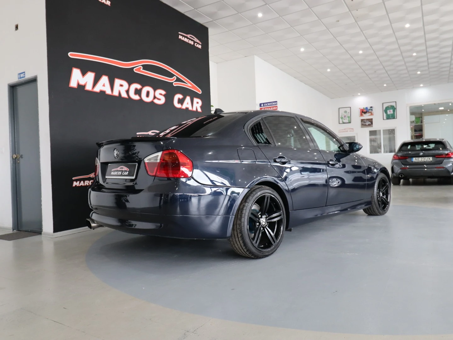 BMW 320 320 d