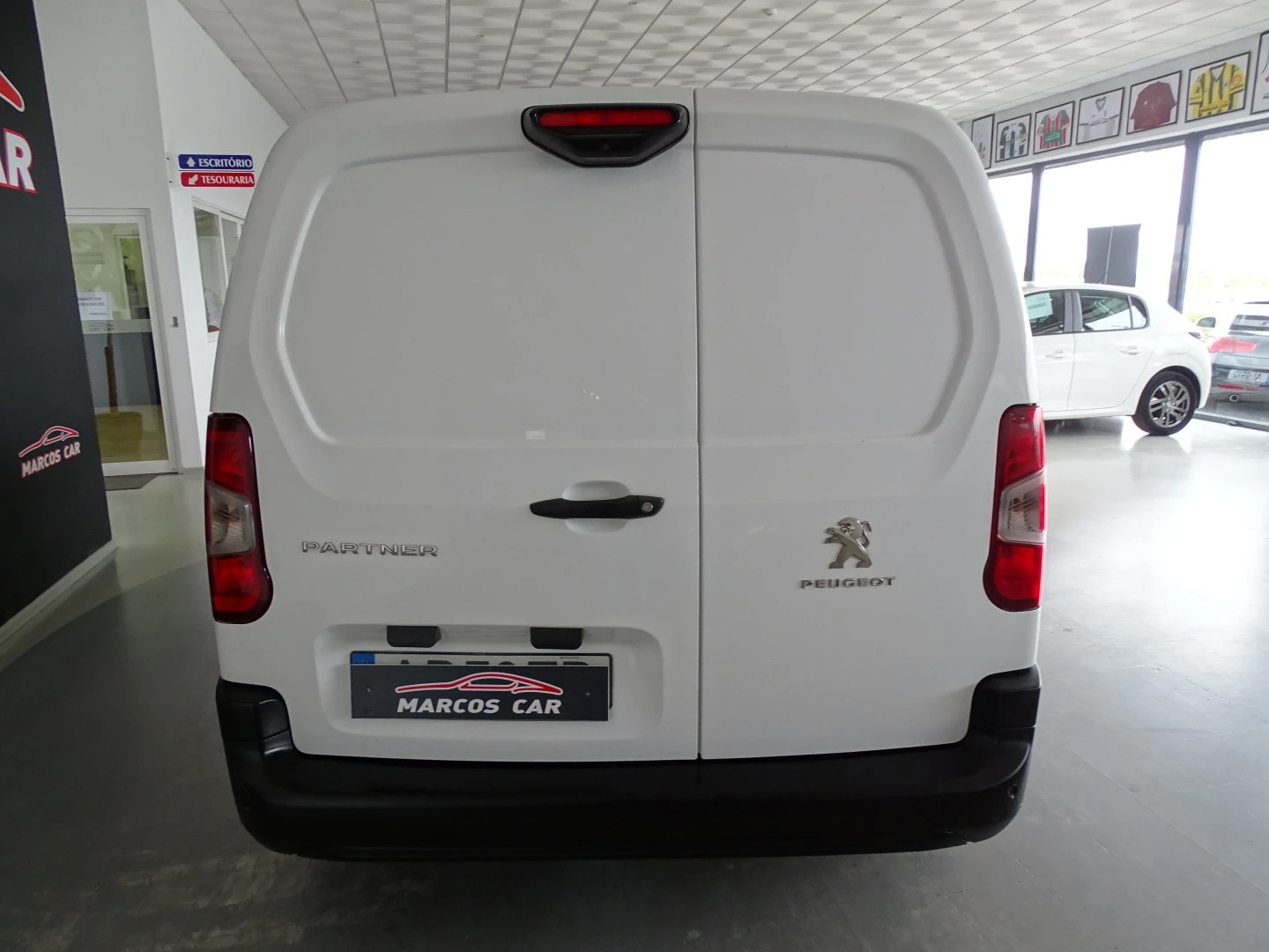 Peugeot Partner 1.5 BlueHDi Asphalt Longa