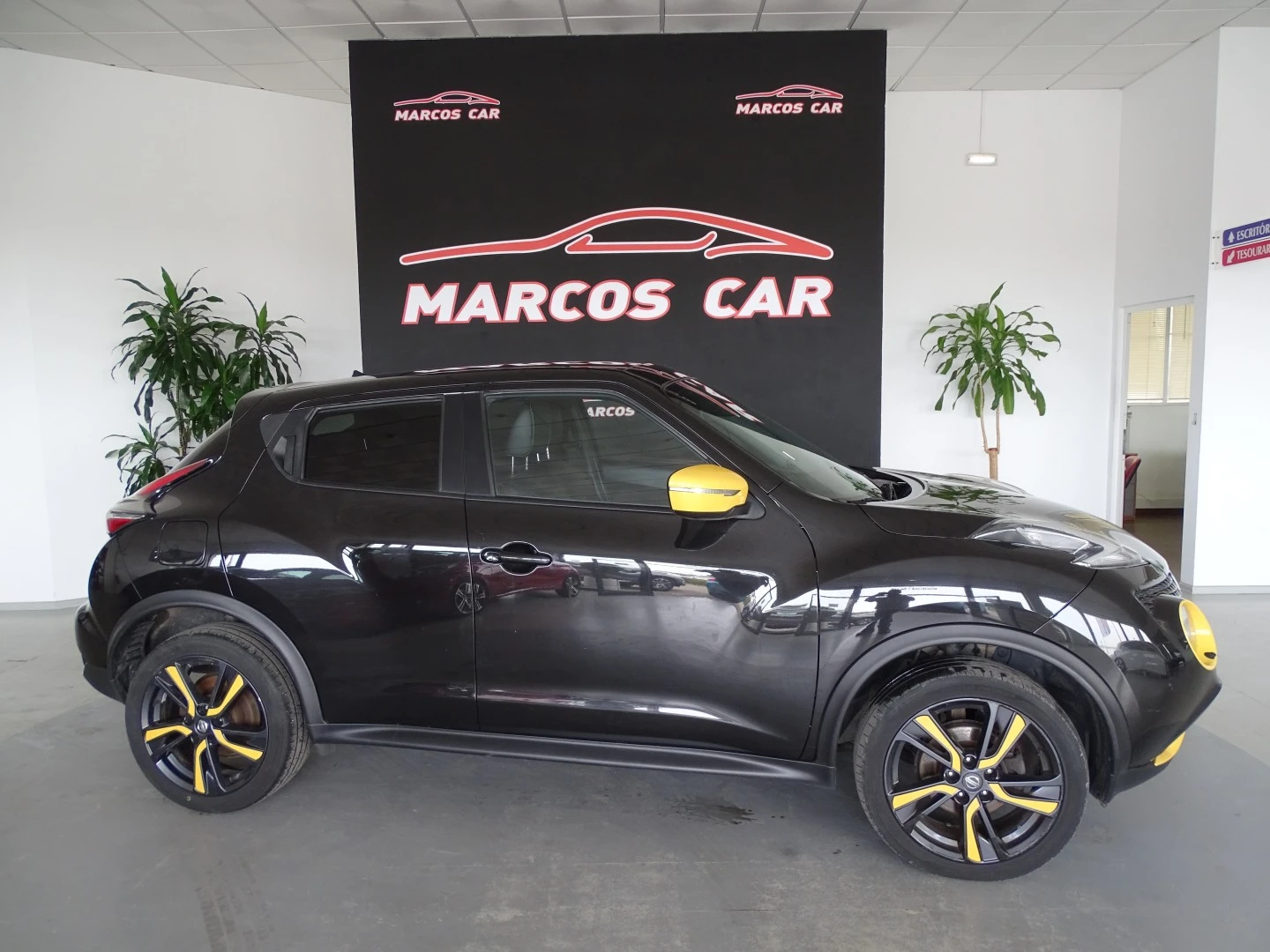 Nissan Juke 1.2 DIG-T N-Co P.Ext.1 Yellow S.