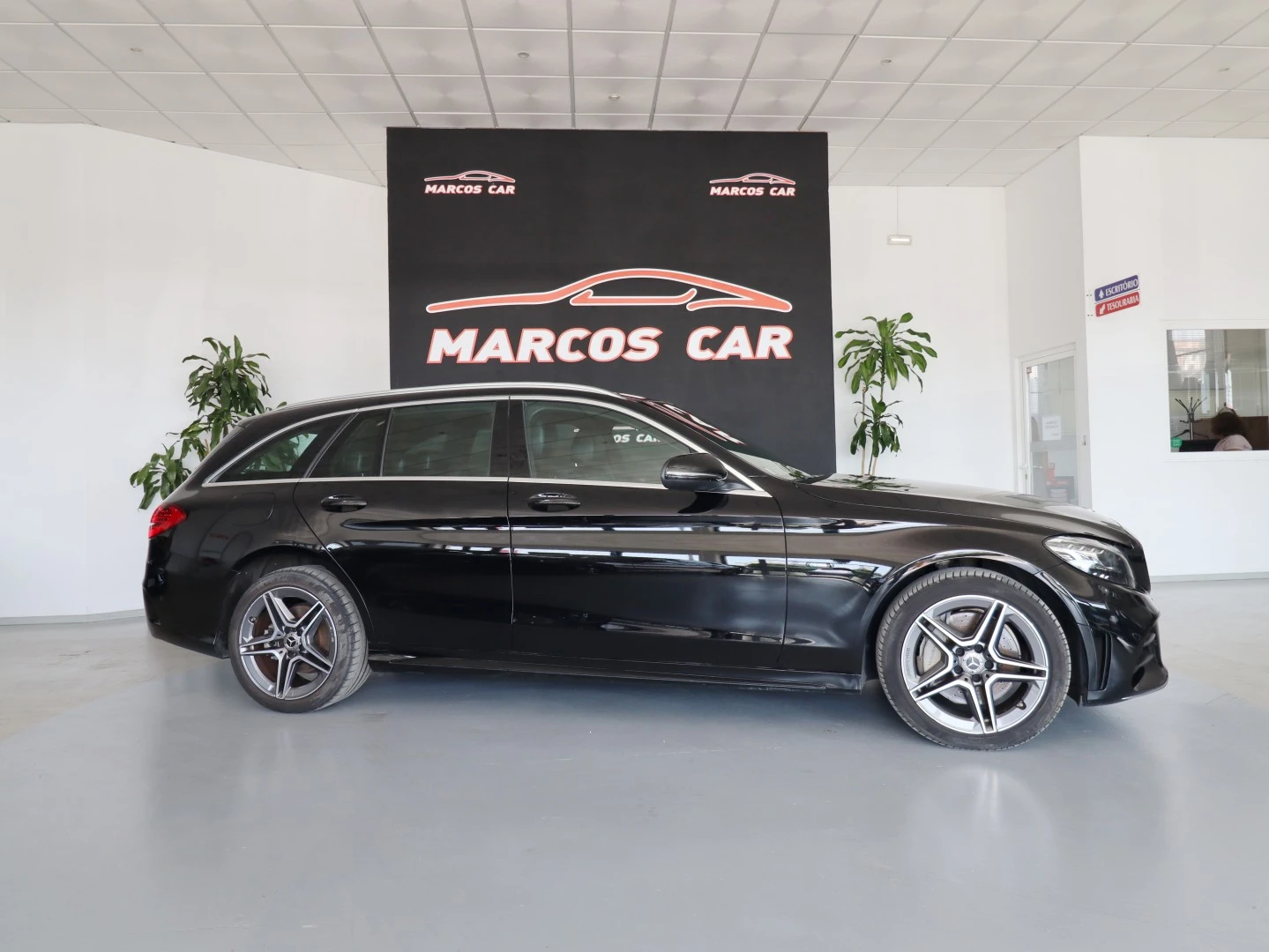 Mercedes-Benz C 300 de AMG Line