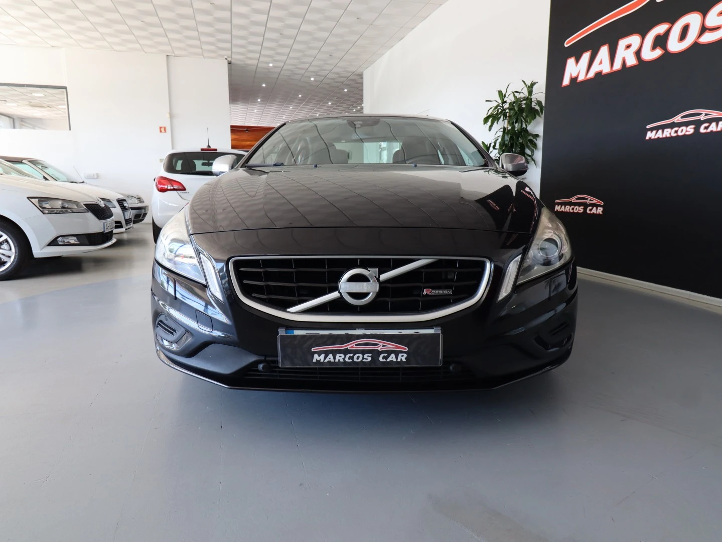 Volvo S60 2.0 D4 R-Design S/S Geartronic