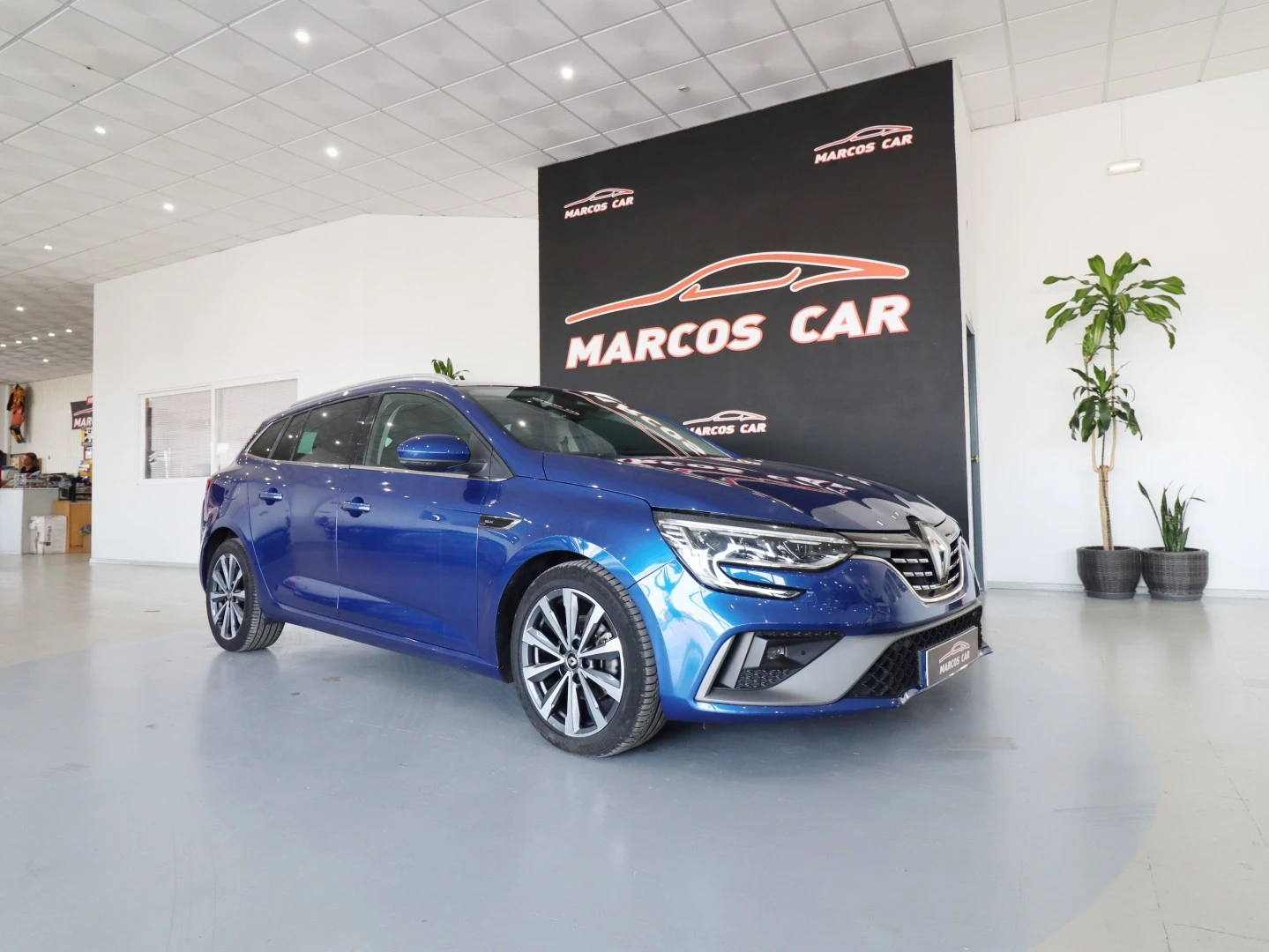Renault Mégane Sport Tourer 1.5 Blue dCi R.S. Line