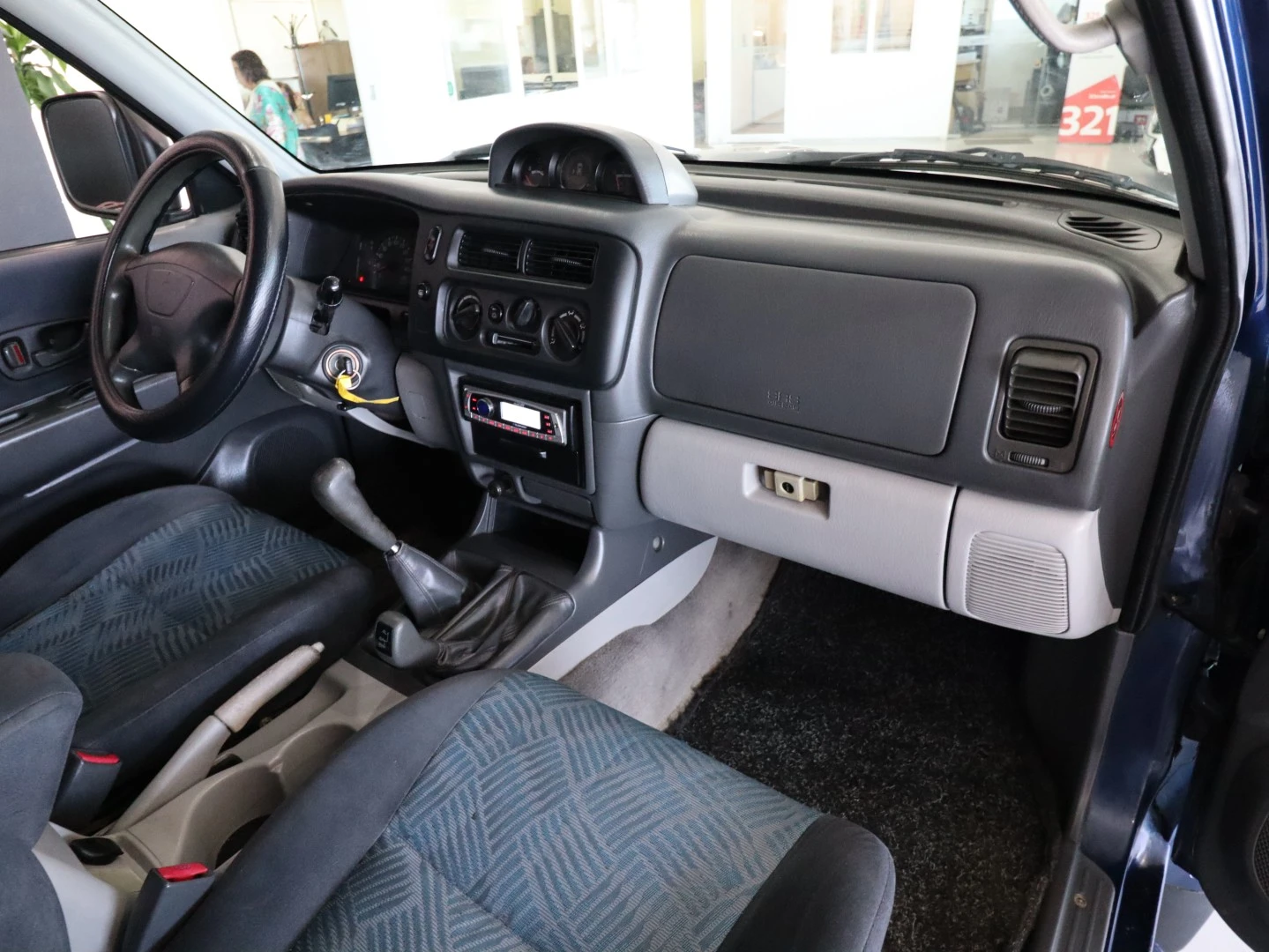 Mitsubishi Pajero Sport 2.5 TD GLS
