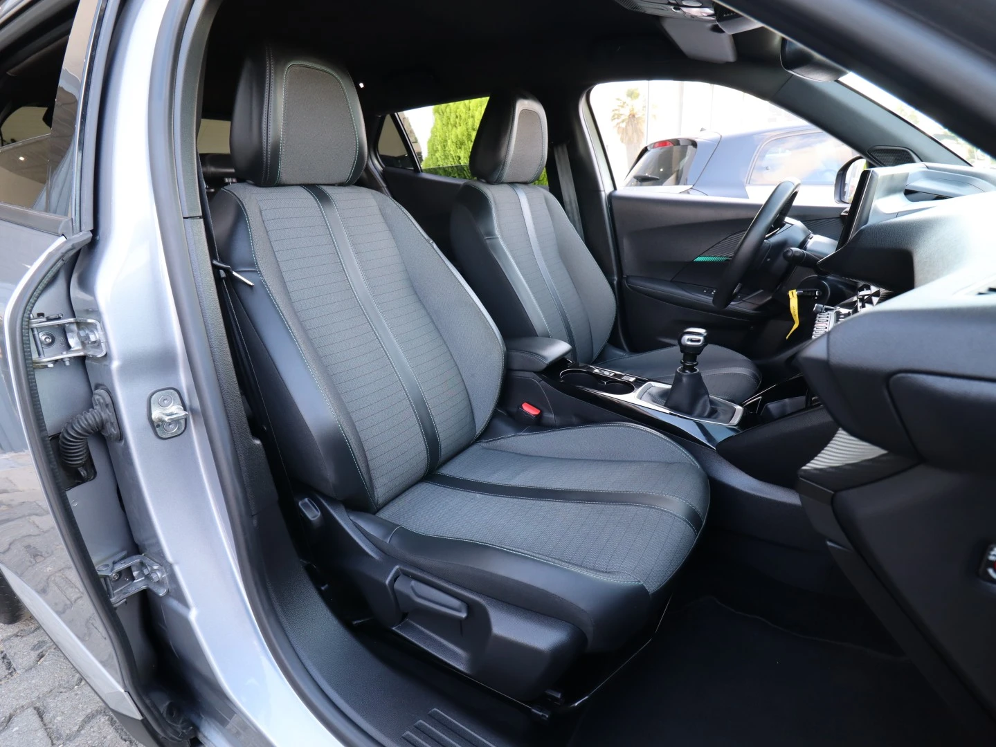 Peugeot 2008 1.2 PureTech Allure