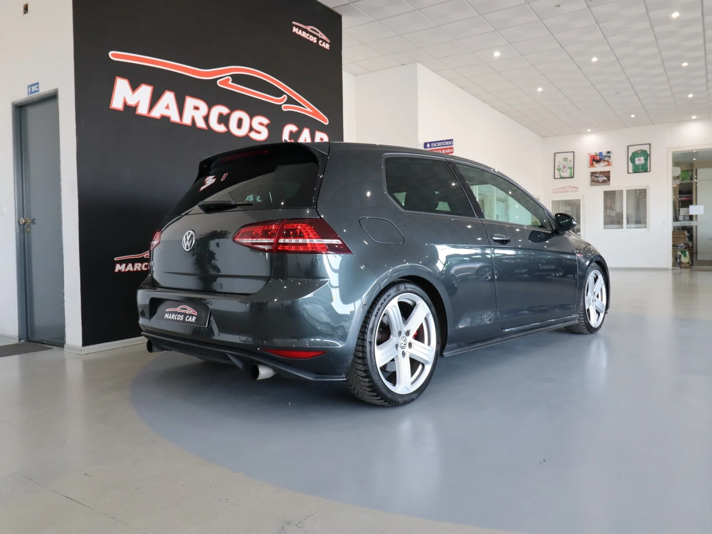 VW Golf 2.0 TSi GTi DSG Performance