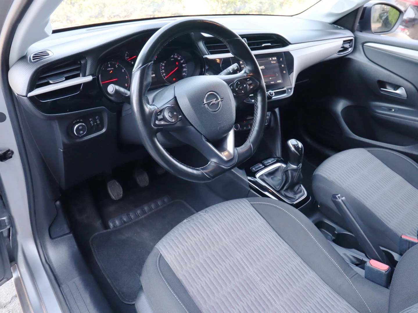 Opel Corsa 1.2 Business