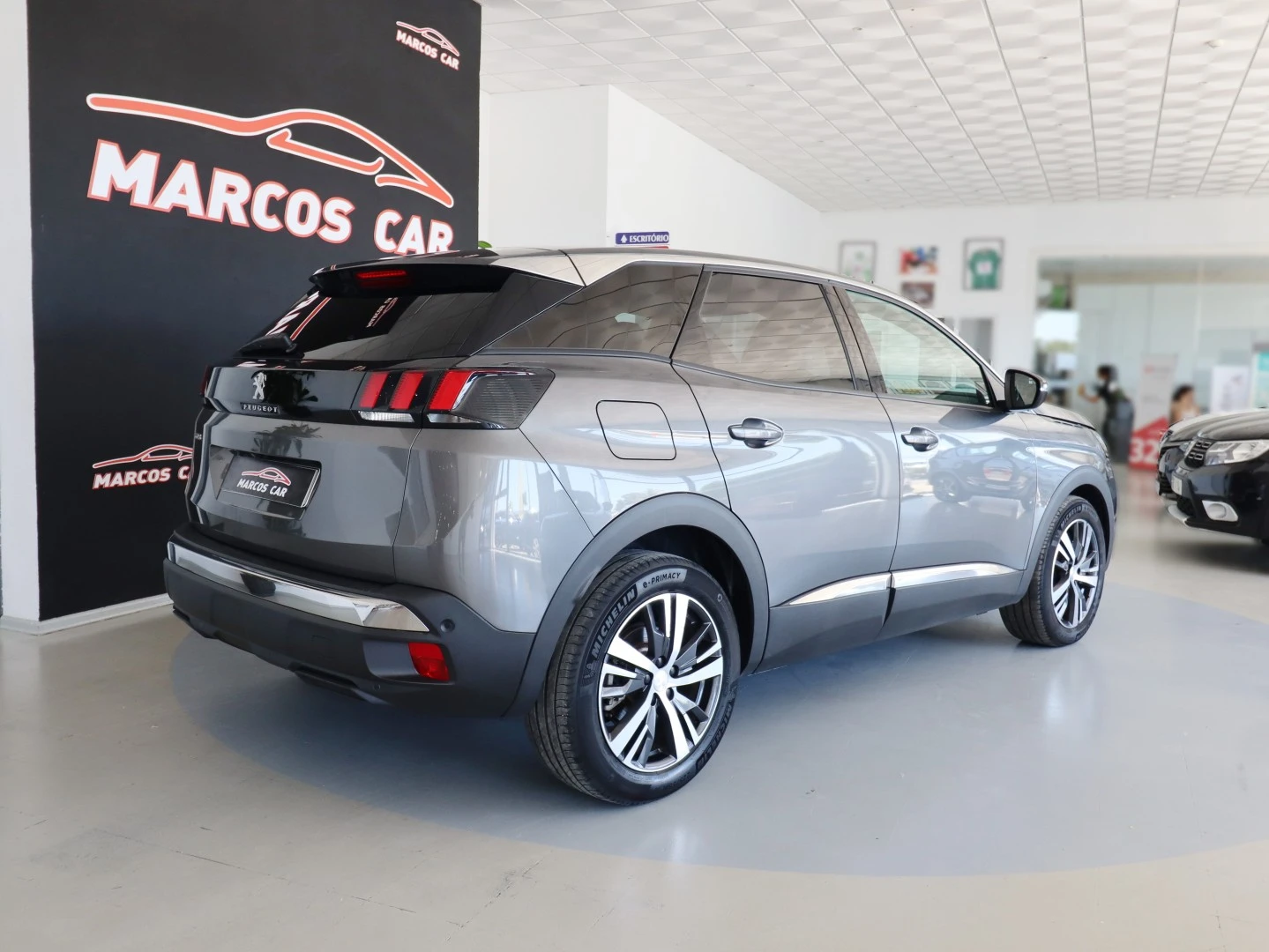 Peugeot 3008 1.5 BlueHDi Allure EAT8