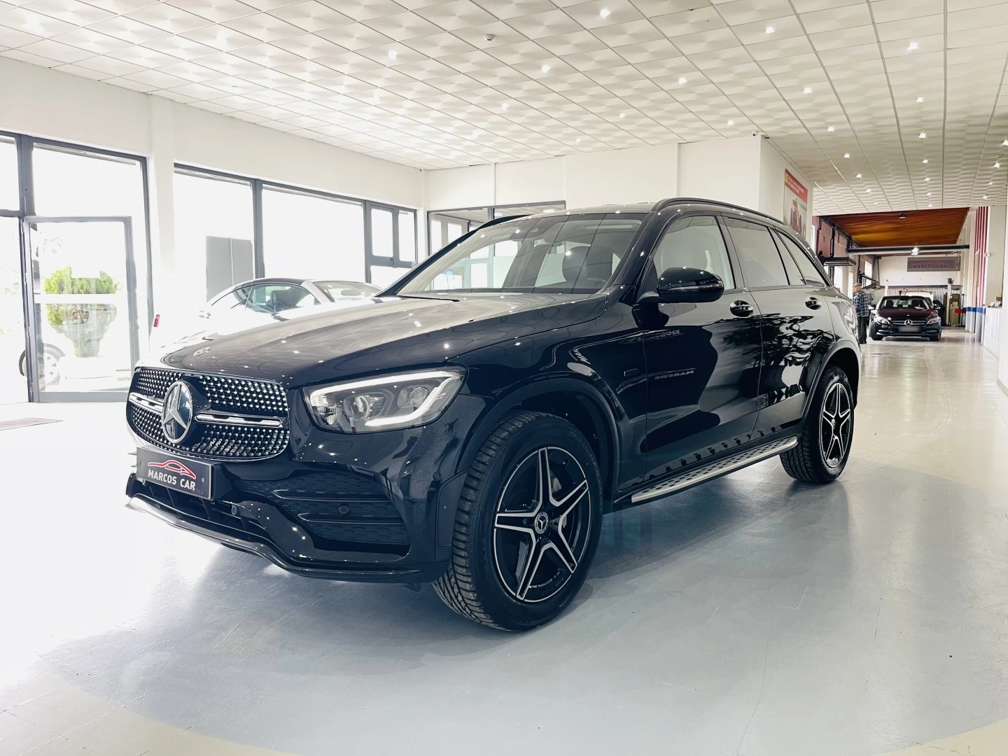 Mercedes-Benz GLC 300 AMG