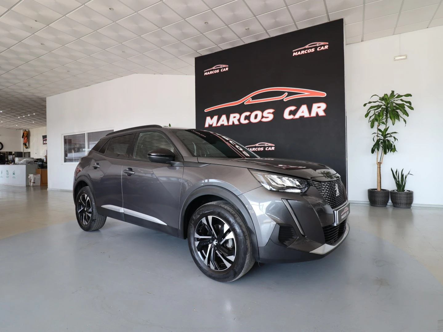 Peugeot 2008 1.2 PureTech Allure