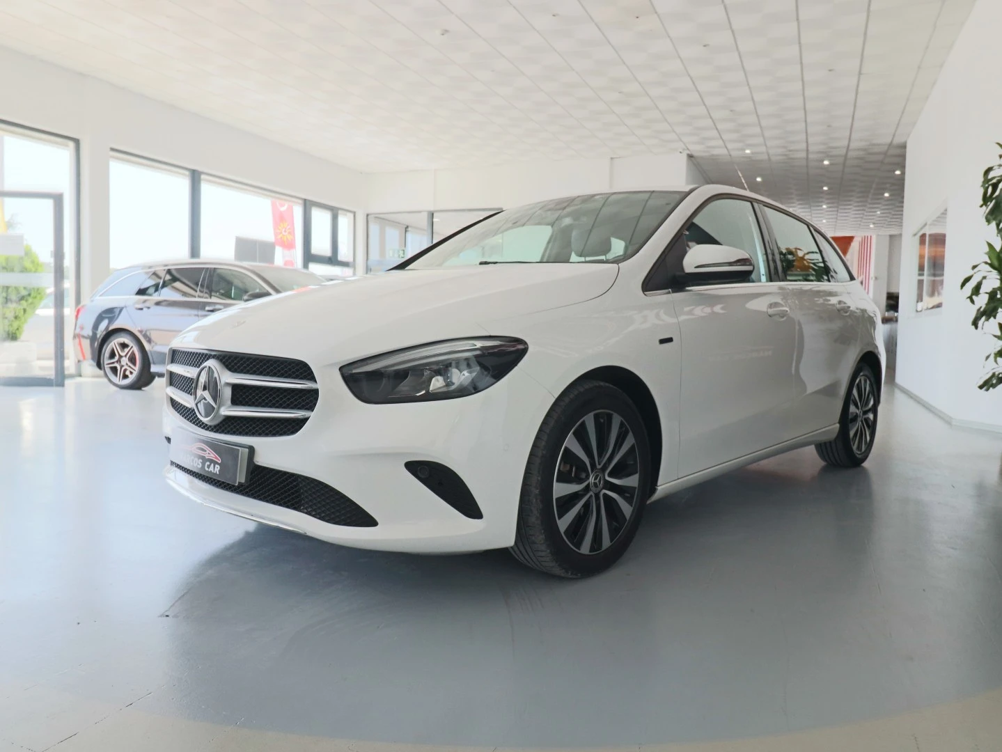 Mercedes-Benz B 250 e Progressive