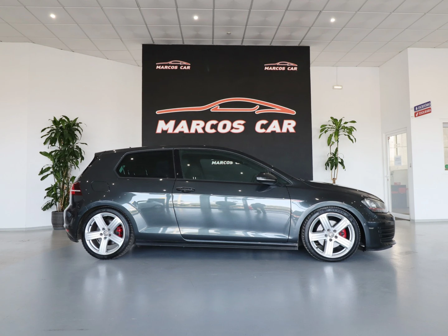 VW Golf 2.0 TSi GTi DSG Performance