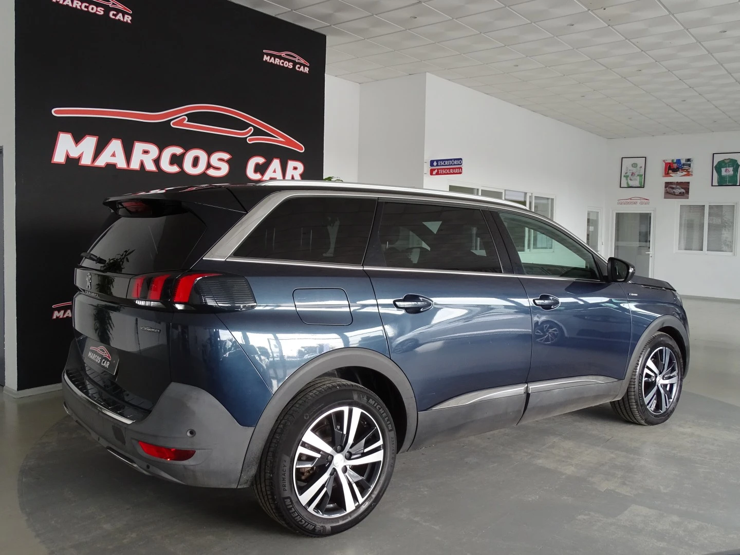 Peugeot 5008 1.5 BlueHDi Allure