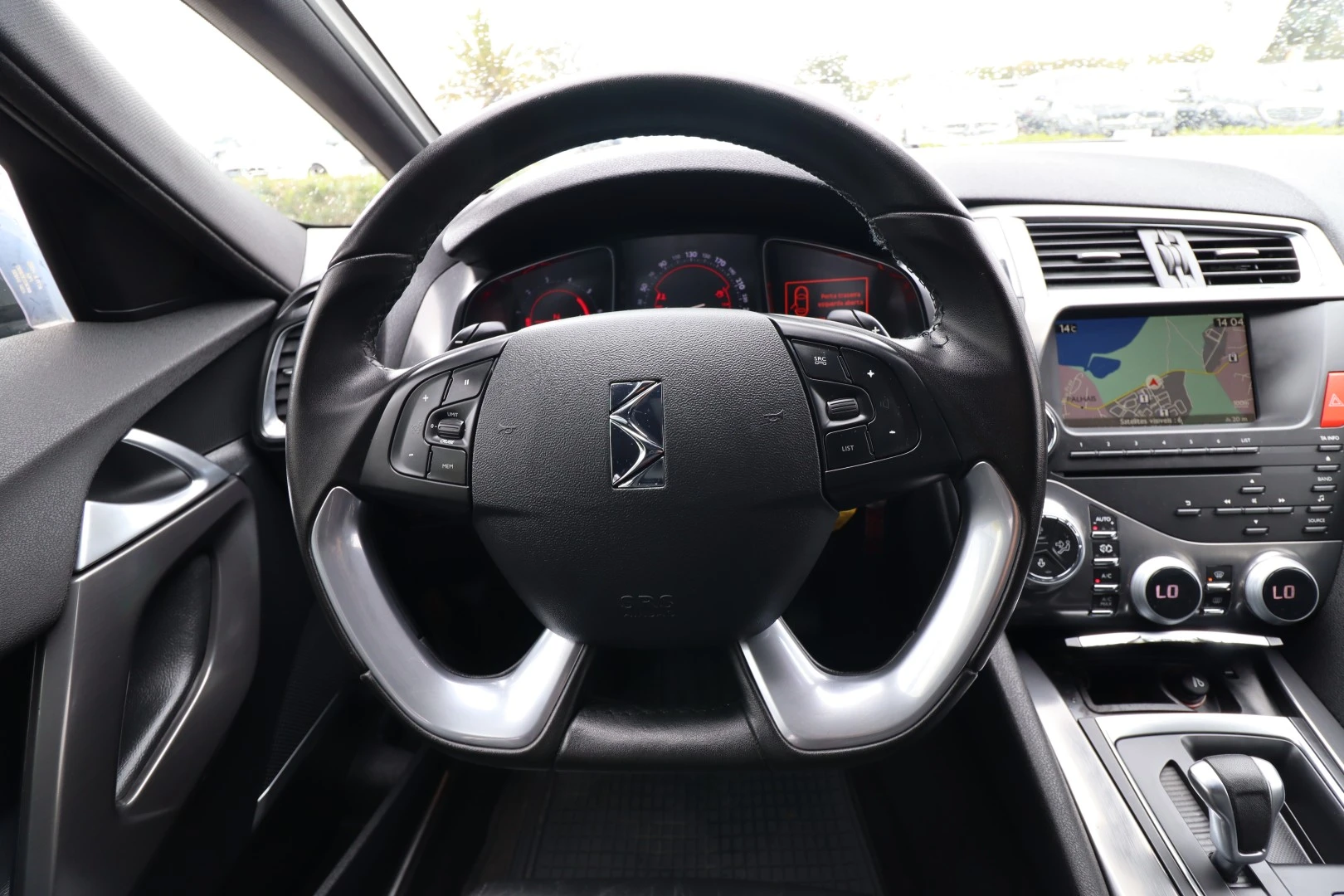 Citroën DS5 1.6 e-HDi Air. So Chic CMP6 112g