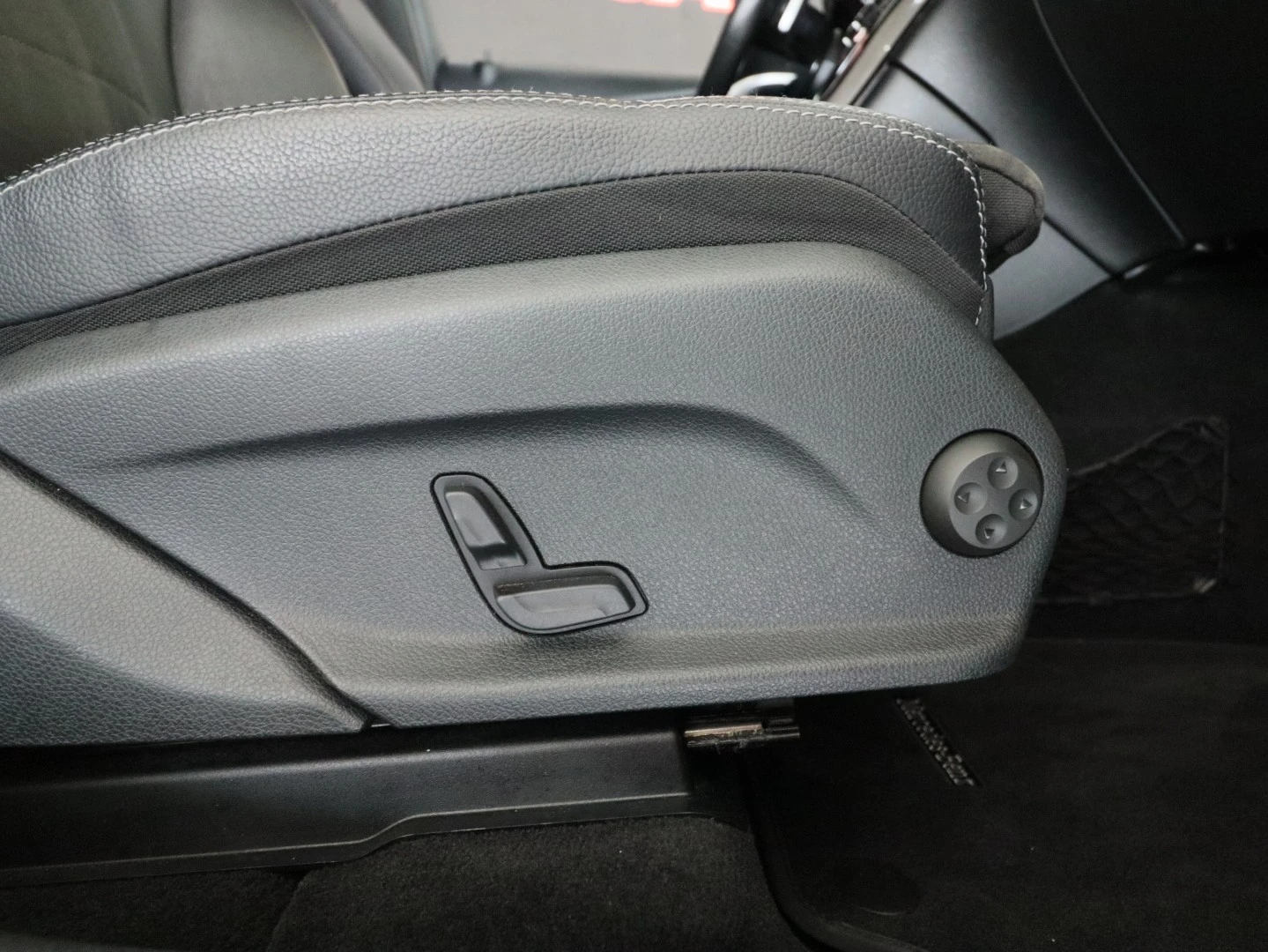 Mercedes-Benz GLC 220 d 4Matic 9G-TRONIC