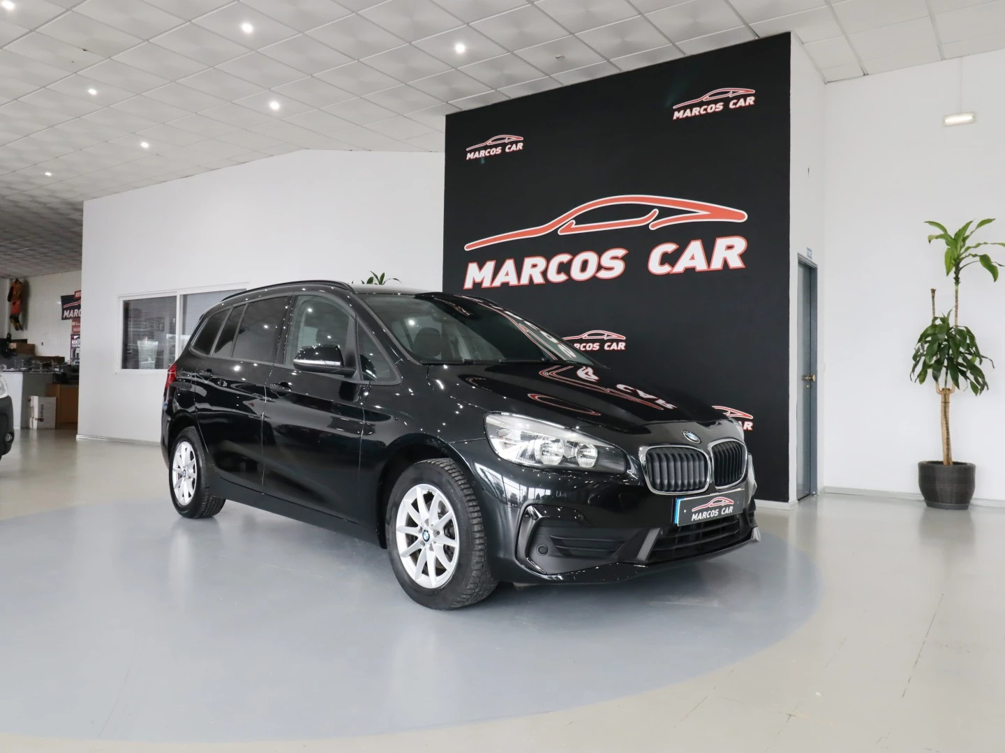 BMW 216 Active Tourer d Corporate Edition