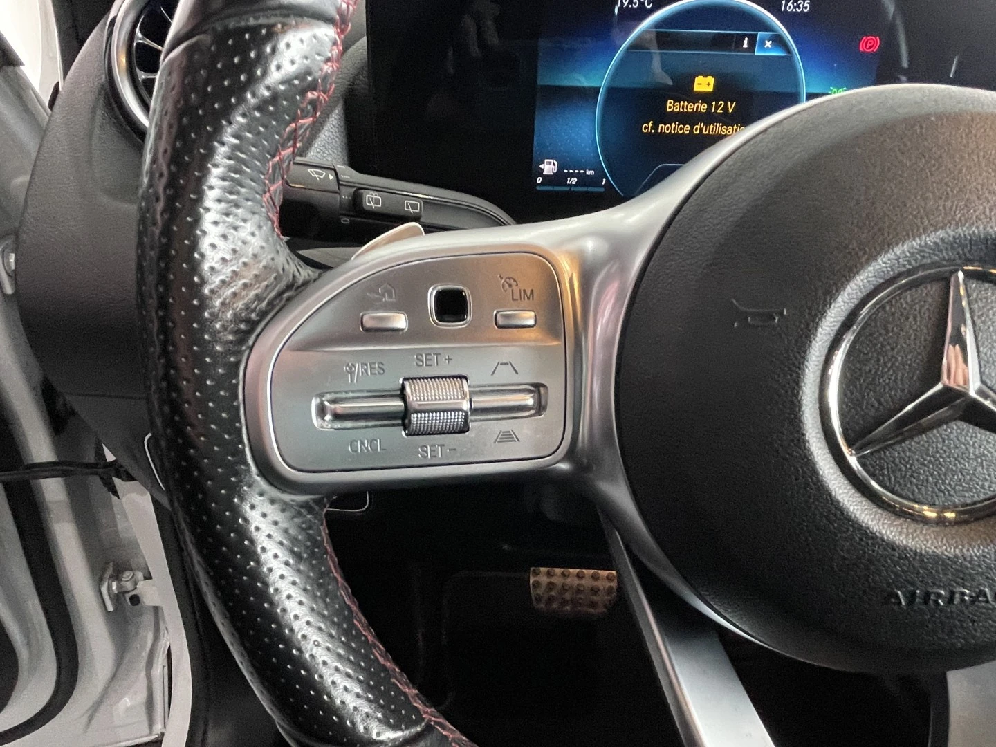 Mercedes-Benz GLA 200 d AMG Line