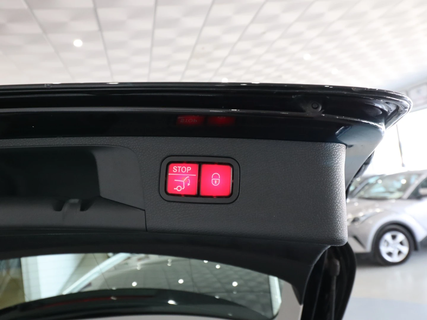 Mercedes-Benz E 300 de T 9G-TRONIC
