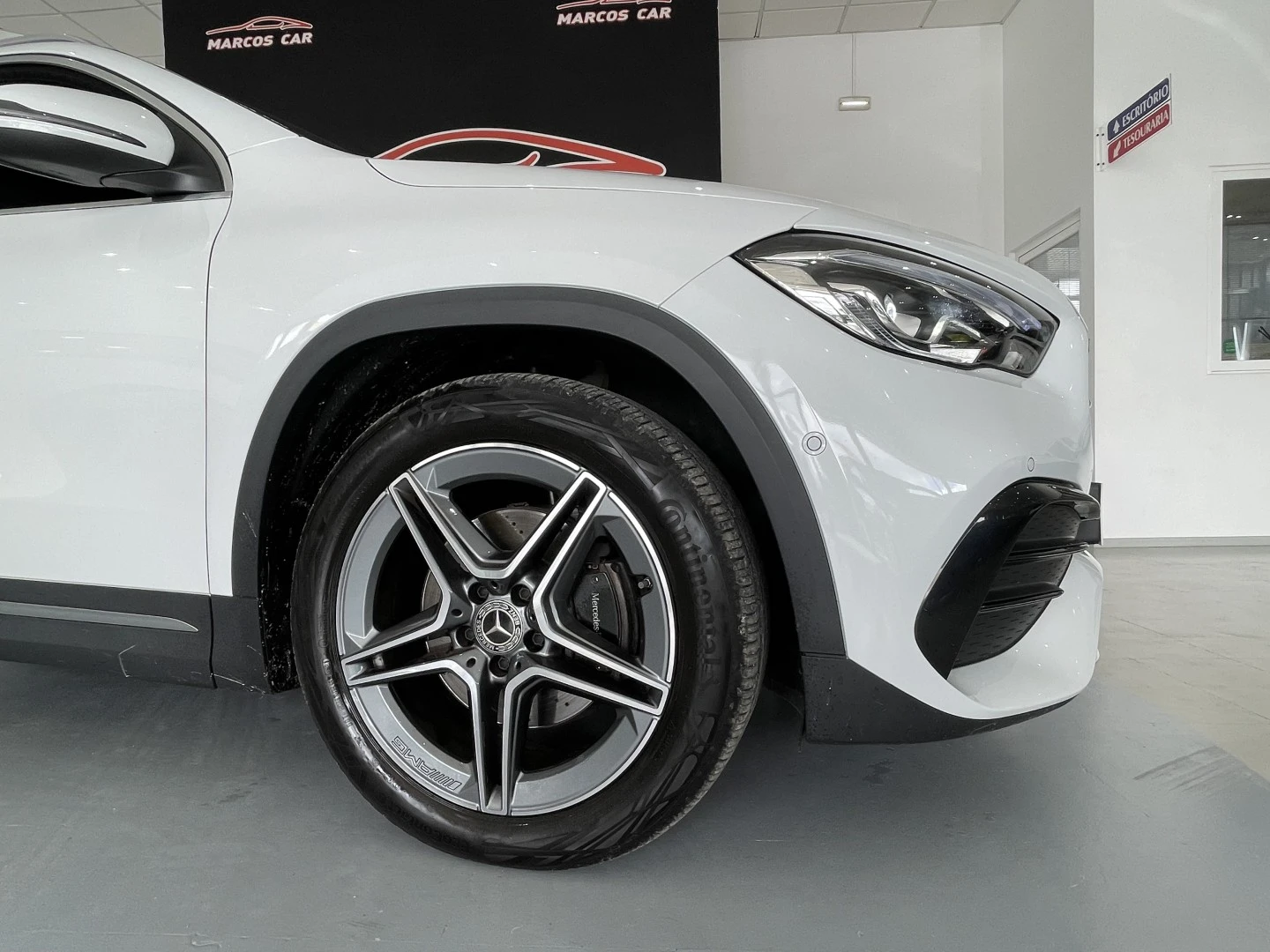Mercedes-Benz GLA 200 d AMG Line