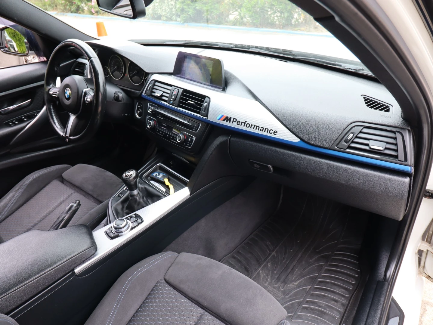 BMW 318 d Pack M