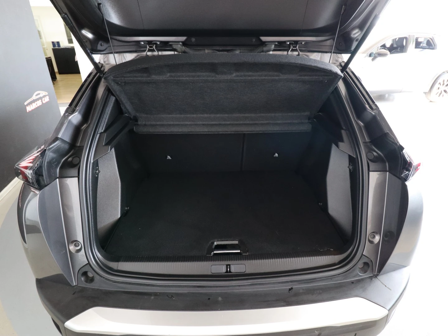 Peugeot 2008 1.2 PureTech Allure