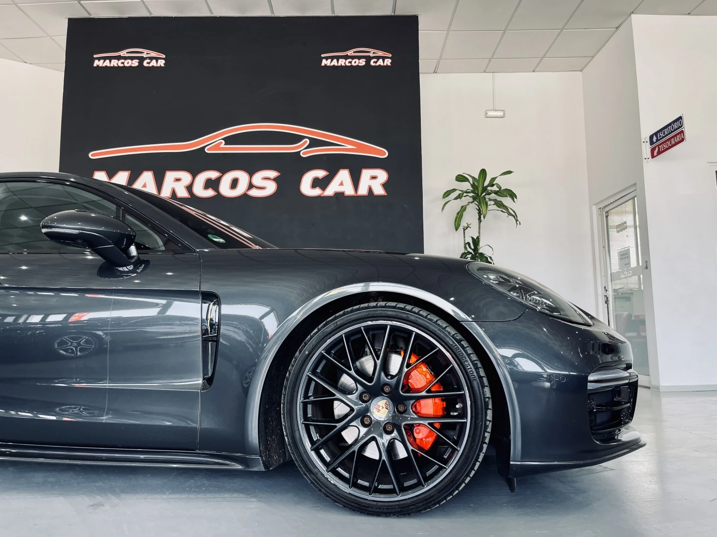 Porsche Panamera 4S Diesel