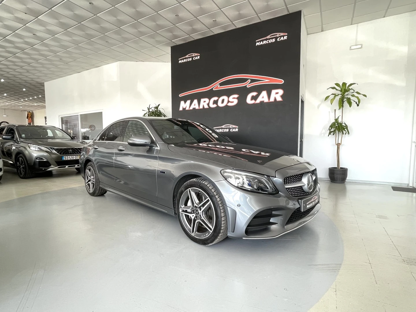 Mercedes-Benz C 300 de AMG Line