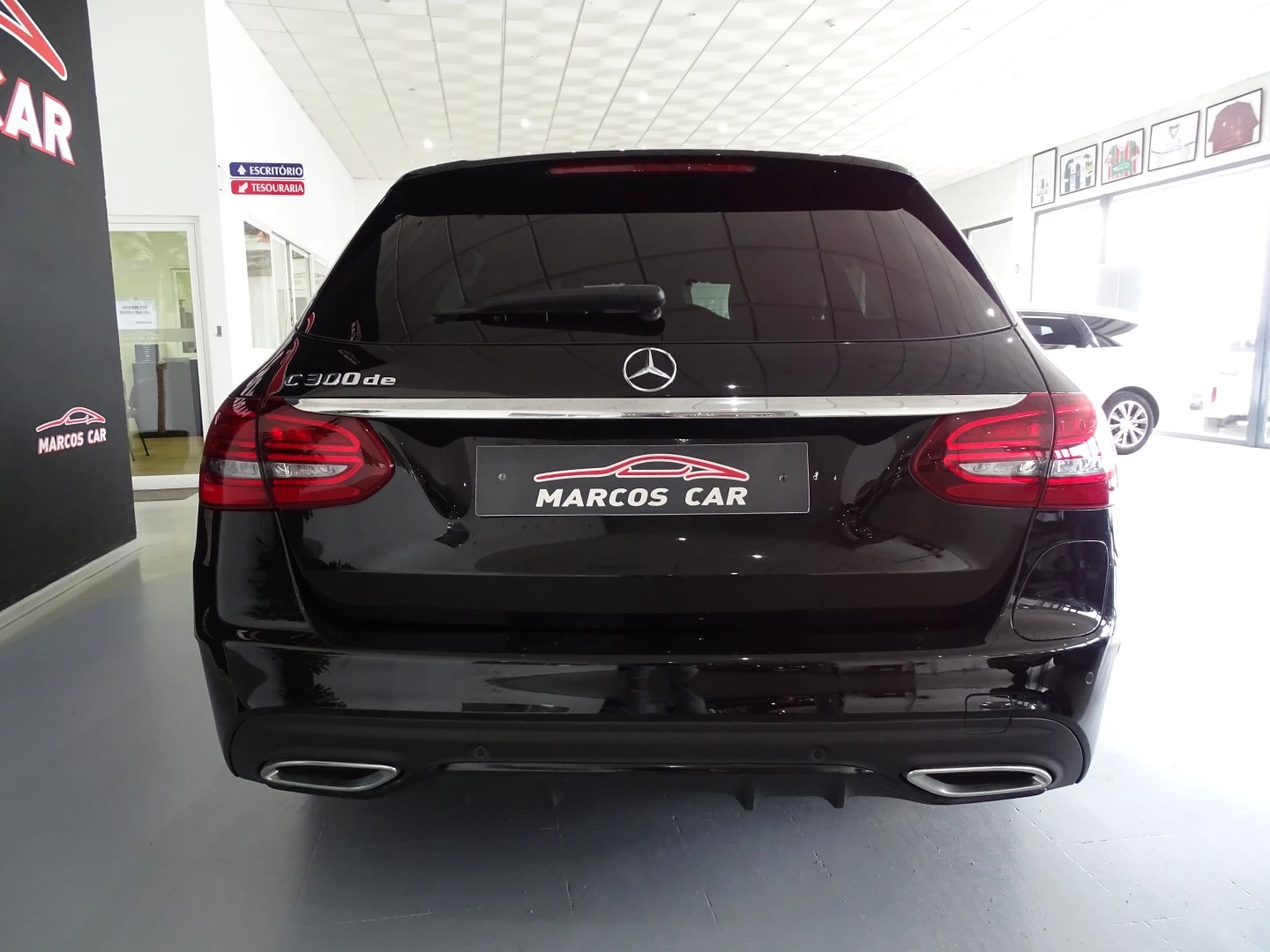 Mercedes-Benz C 300 de AMG Line