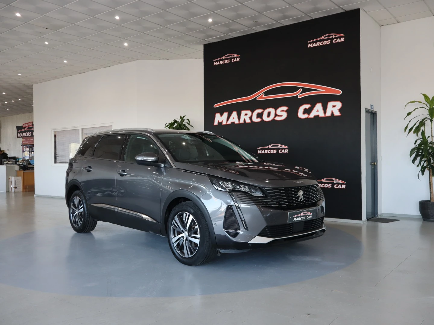 Peugeot 5008 1.5 BlueHDi Allure EAT8