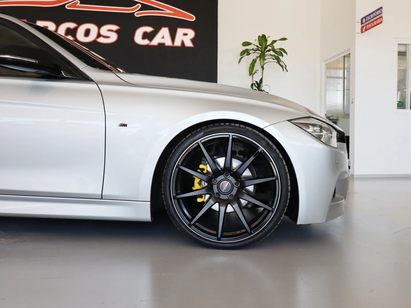 BMW 318 Pack M Performance