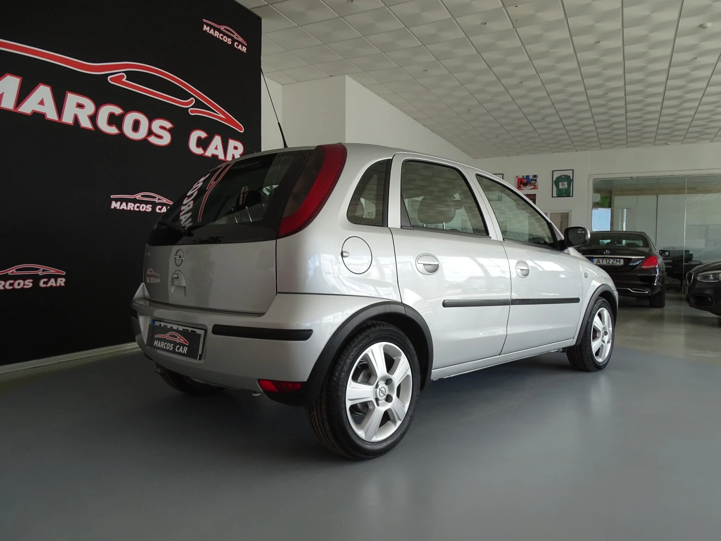 Opel Corsa 1.2 Twinport Enjoy