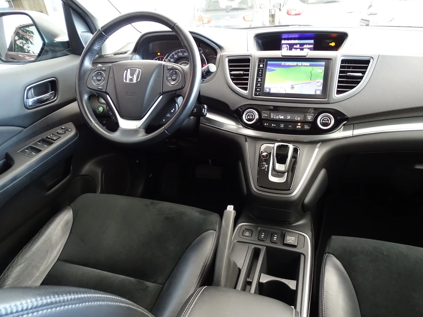 Honda CR-V 1.6 i-DTEC AT Executive Sensing