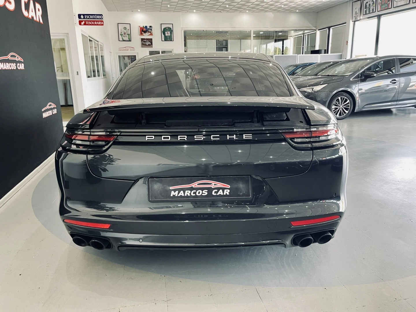 Porsche Panamera 4S Diesel