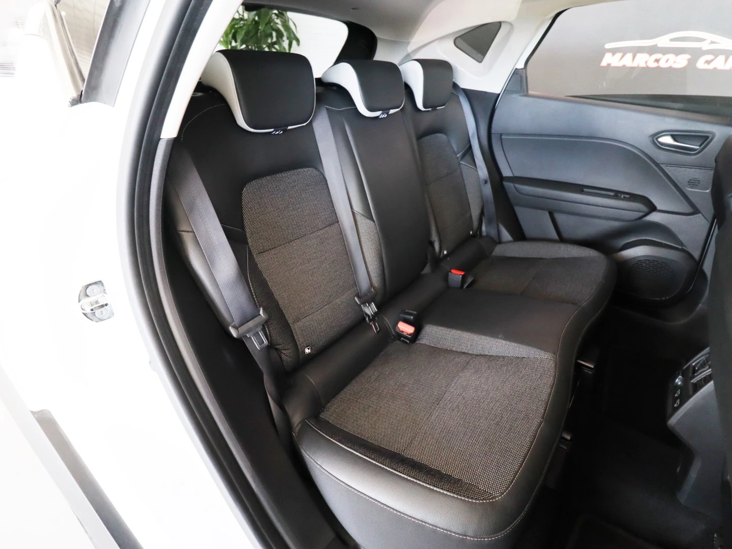 Renault Captur 1.0 TCe Exclusive