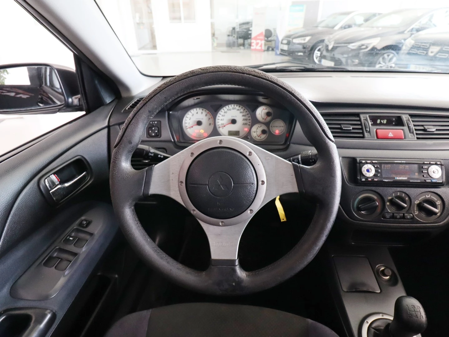 Mitsubishi Lancer SW 1.6 Intense