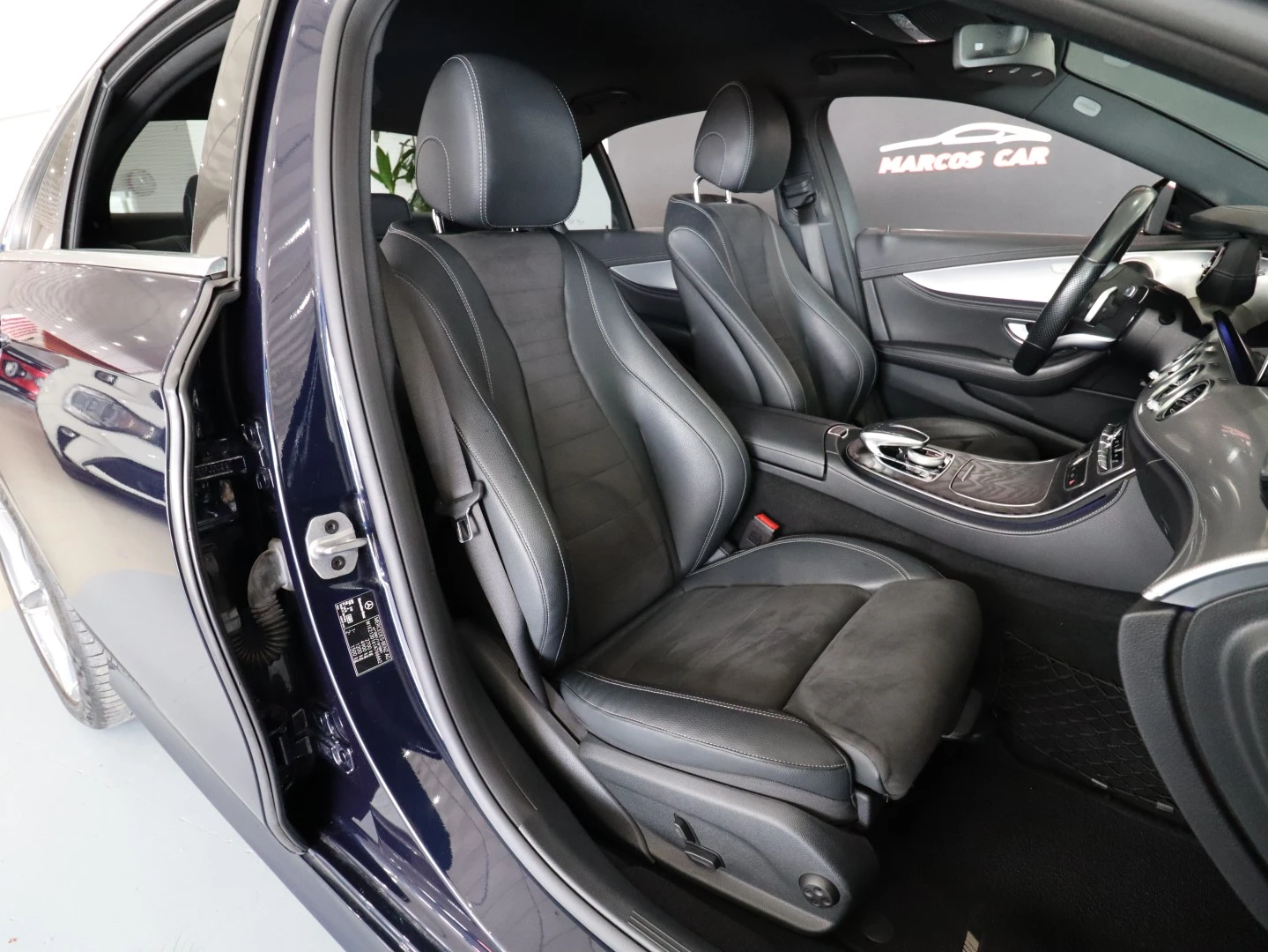 Mercedes-Benz E 300 De Avantgarde